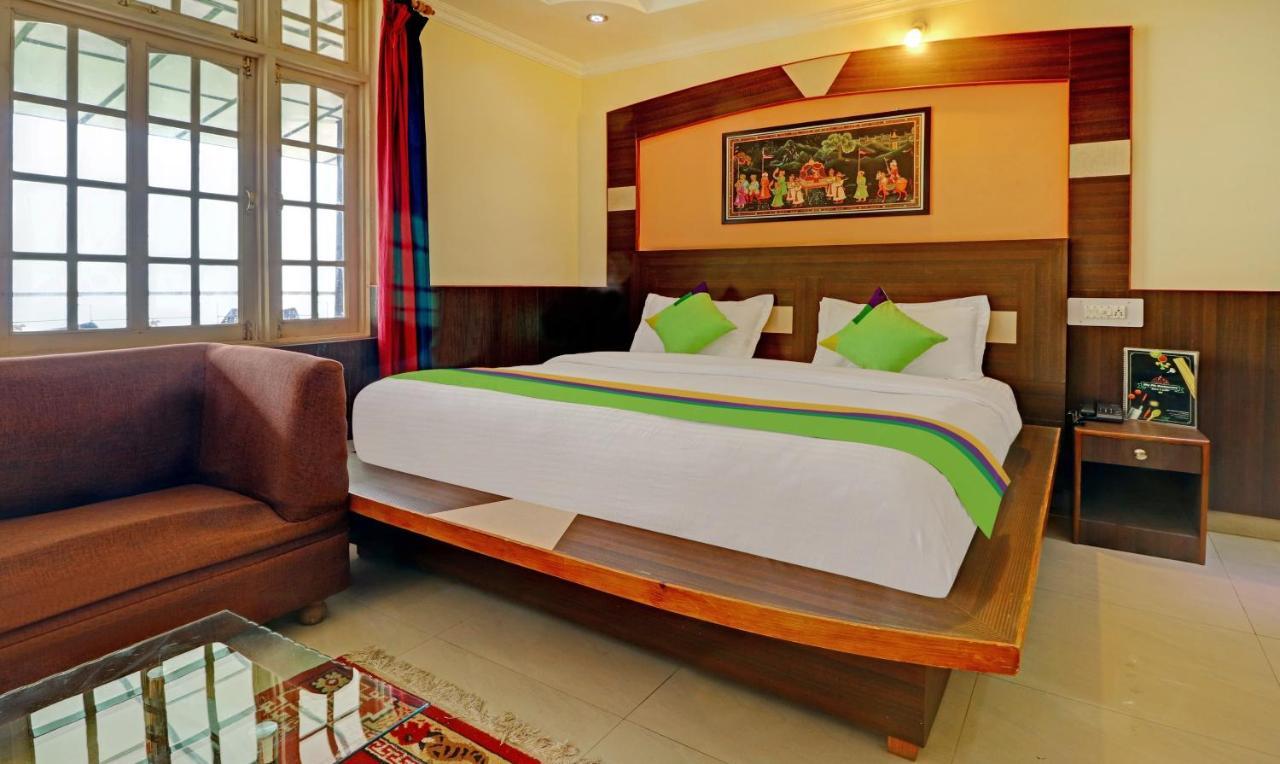דרמסאלה Sky Pie Hotel מראה חיצוני תמונה